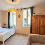 Refuge Des Intimes - & Sauna En Cave 阿棉