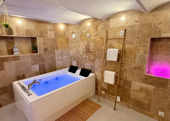 Refuge Des Intimes - & Sauna En Cave Amiens