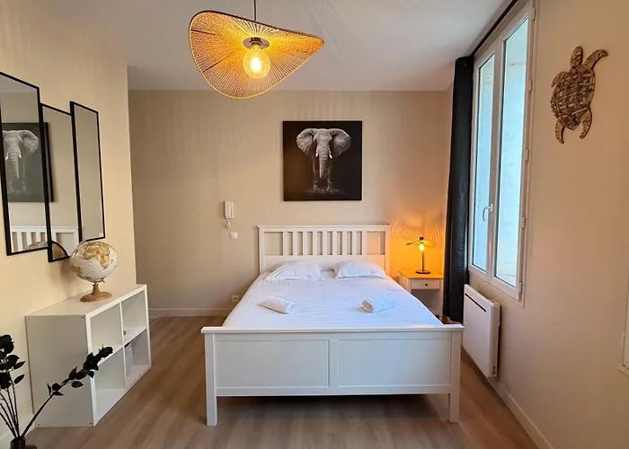 Refuge Des Intimes - & Sauna En Cave Amiens