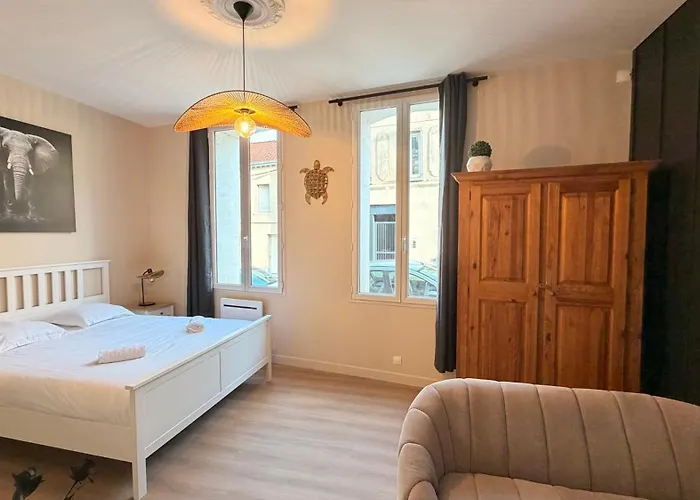 Refuge Des Intimes - & Sauna En Cave Amiens